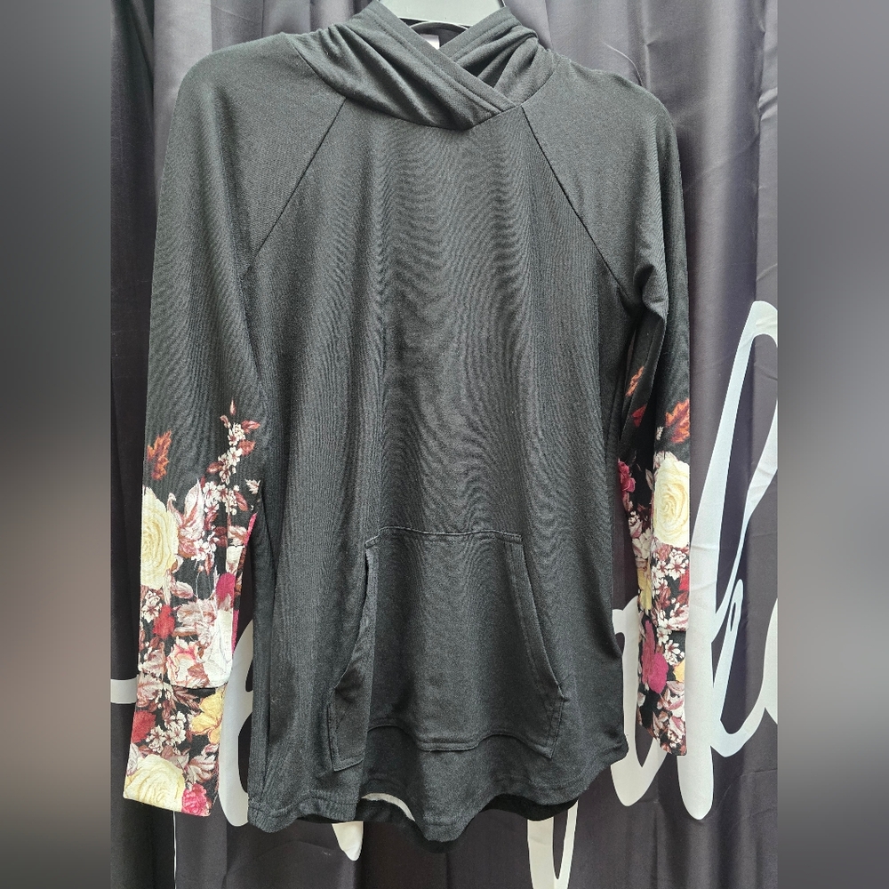 Lularoe Amber Floral Sleeve Black Hoodie